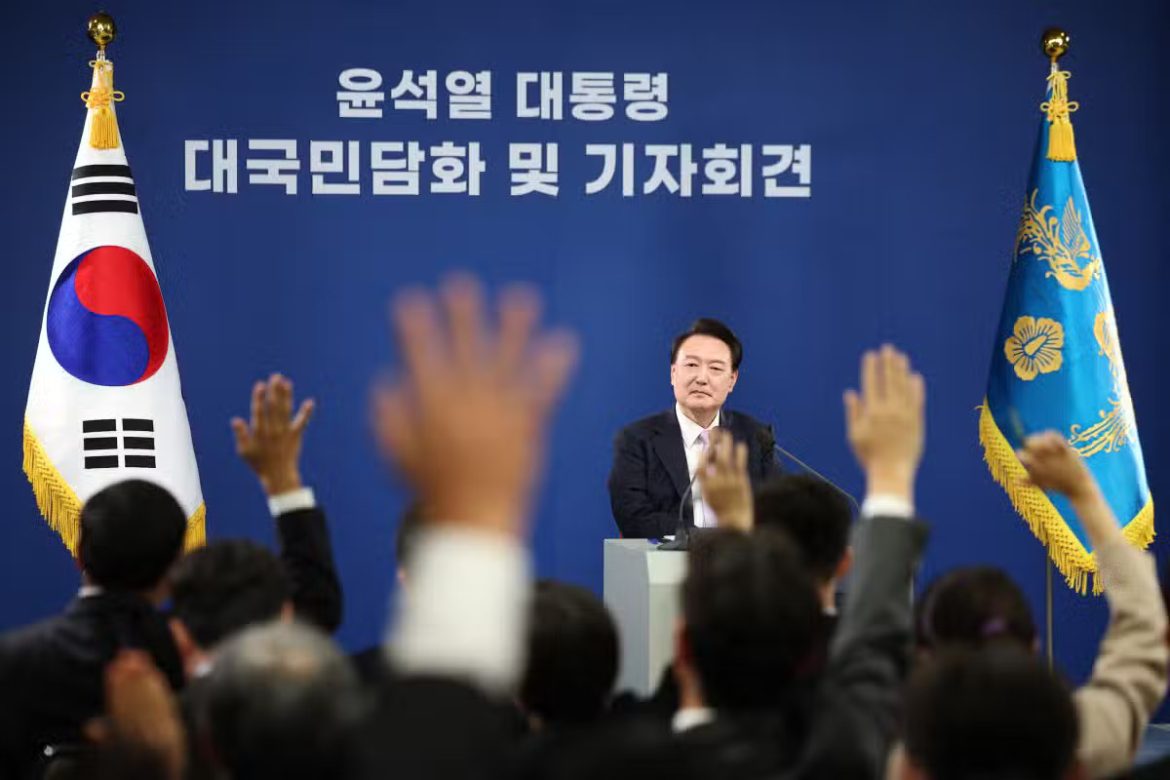 South-Korea-president-says-not-ruling-out-direct-weapons-to-Ukraine.jpg