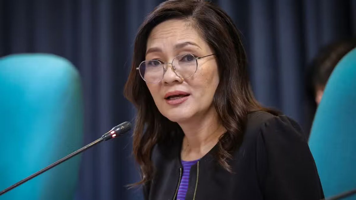Risa-Hontiveros-05March2025.jpg