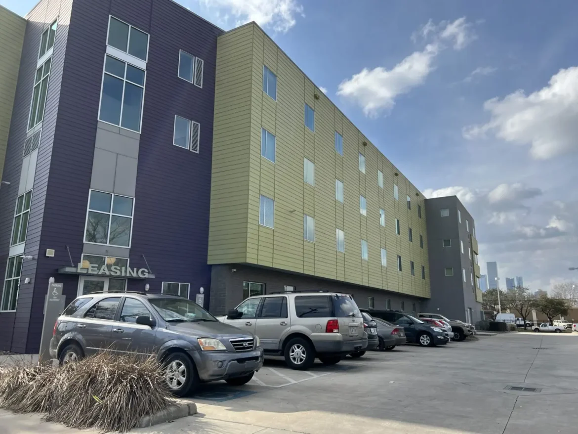 New-Hope-Housing-apartment-building-1500×1125.jpg (1)