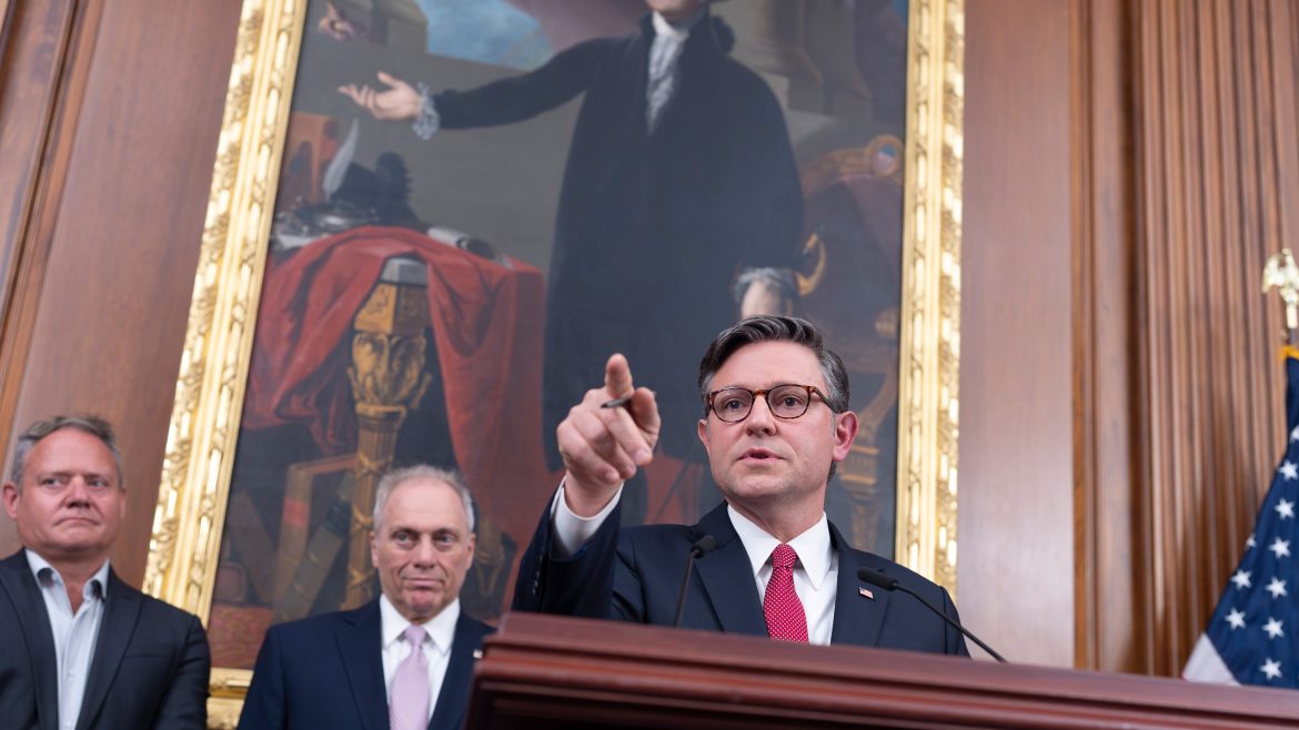 16915248_070225-cc-ap-trump-bill-house-img