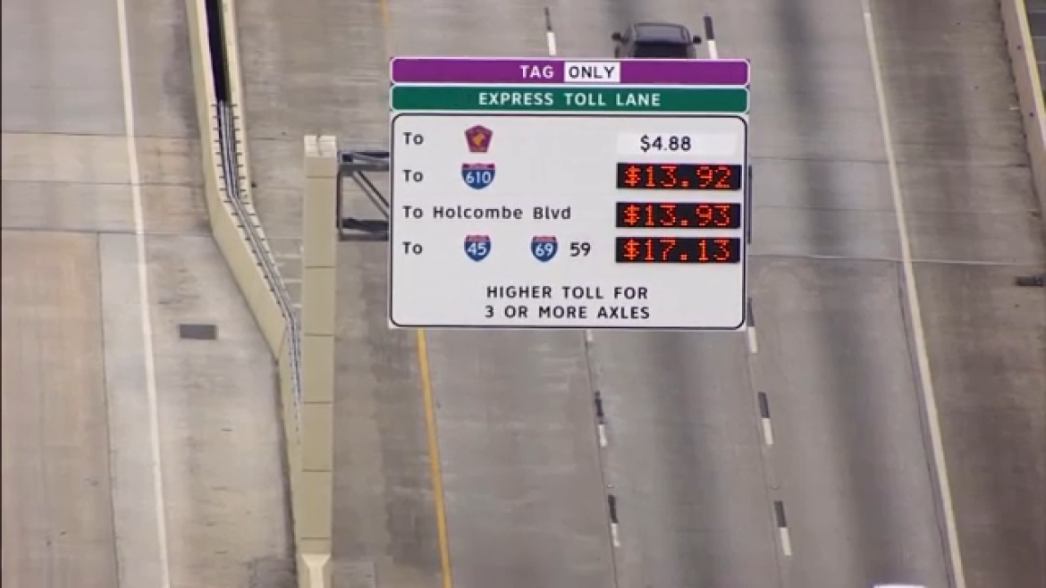 17837184_091725-ktrk-toll-traffic-scam-texts-sw-img